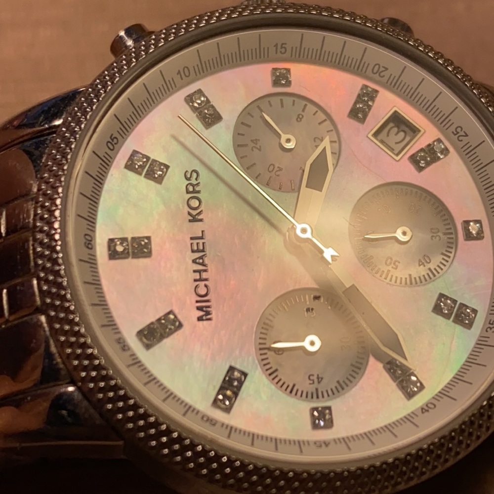 Michael Kors Ritz silver tone quartz watch MK5020 - Picture 15 of 16